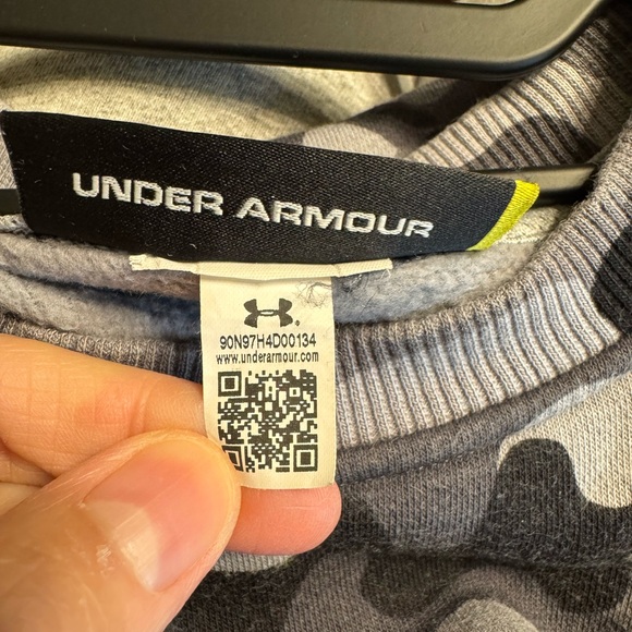 Gently used condition, men’s XL Under Armour camouflage fleece lined sweatshirt - Picture 4 of 11